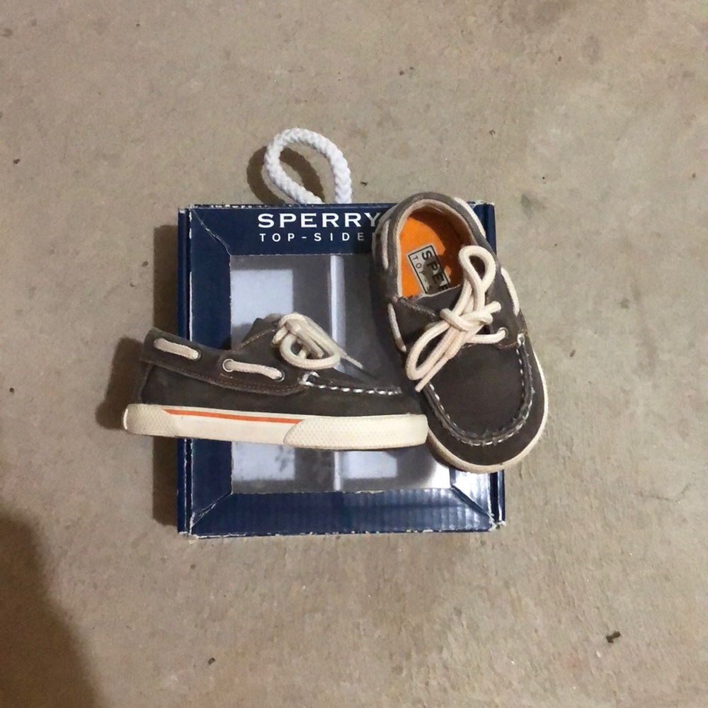 Sperry slid on